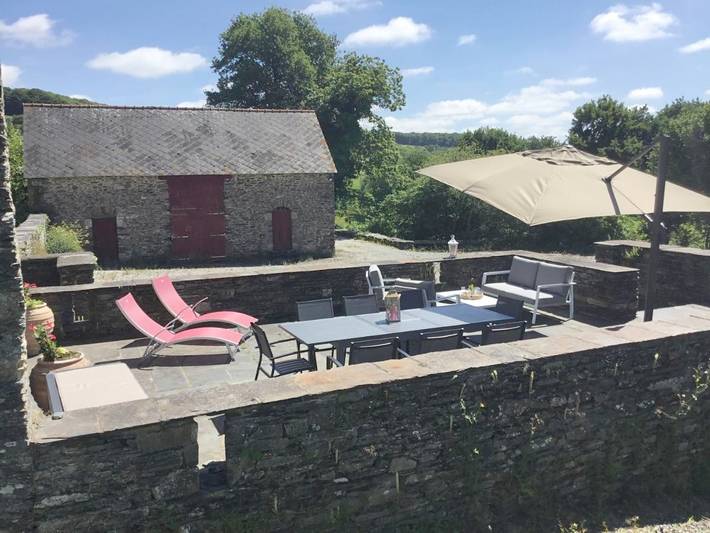 Location de vacances pour 8 personnes, avec vue et jardin, adapté aux familles dans Guerlédan - 4