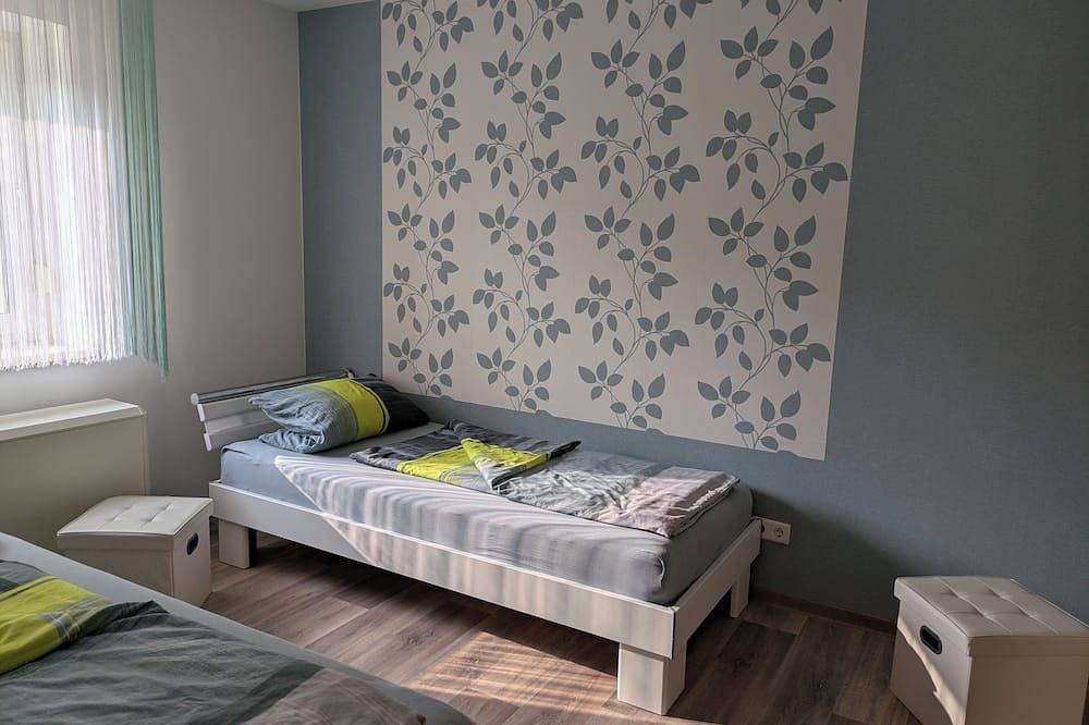 Ganze Wohnung, Gemütliche Fewo zentral und ruhig gelegen; Leipzig in ca.25min erreichbar in Eilenburg, Sächsisches Burgen- und Heideland