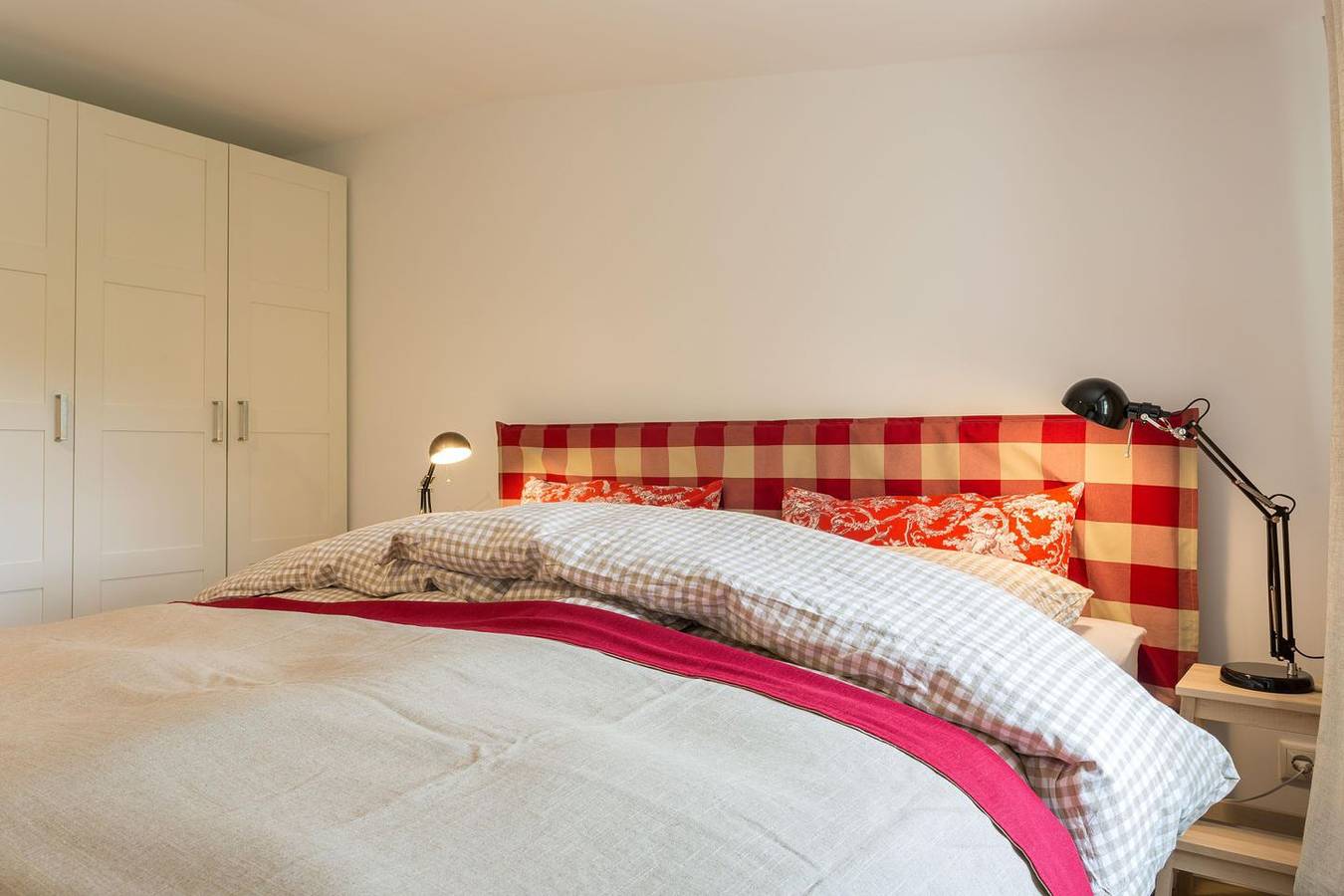 Ganze Wohnung, Herthaquelle Appartements  - Wohnung 3 "Die Rose" in Garz/Rügen, Rügen