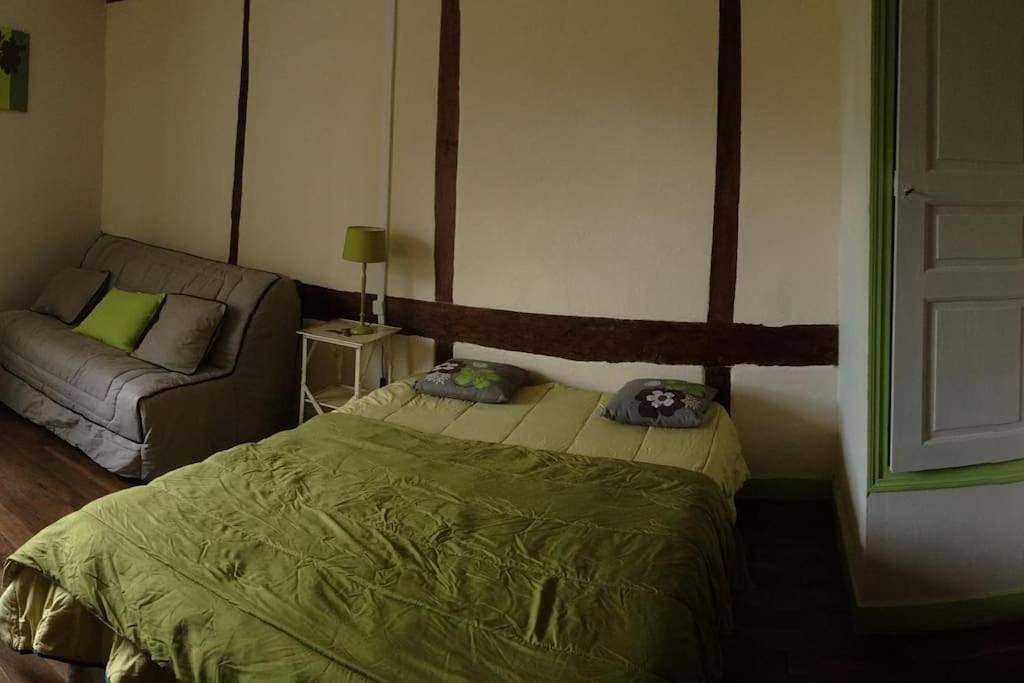 Maison entre Creuse et Berry in Badecon-le-Pin, Région de La Châtre