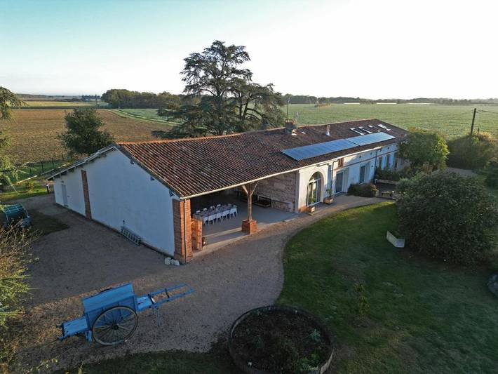 Location de vacances pour 2 personnes, avec piscine ainsi que jardin et vue à Pibrac - 4