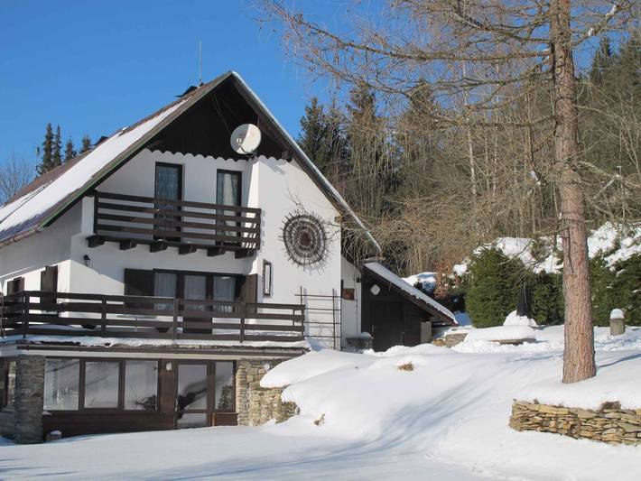Ferienhaus für 9 Personen, mit Balkon und Garten sowie Sauna in Westböhmen - 2