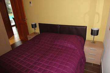 Villa pour 8 Personnes dans La Madrague, Hyeres, Photo 1