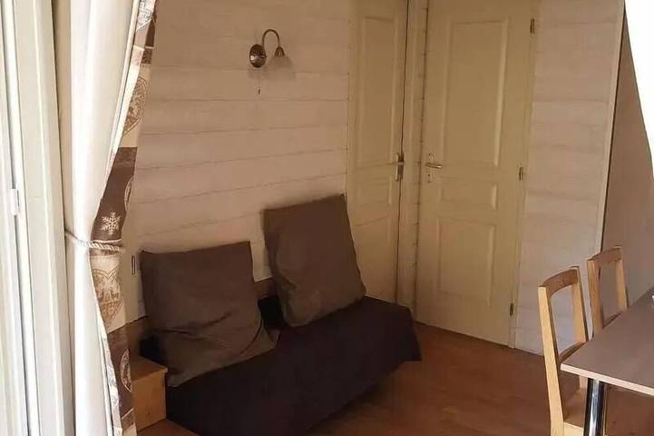 Gîte pour 6 personnes, avec terrasse à Saint-Martin-de-Queyrières - 4