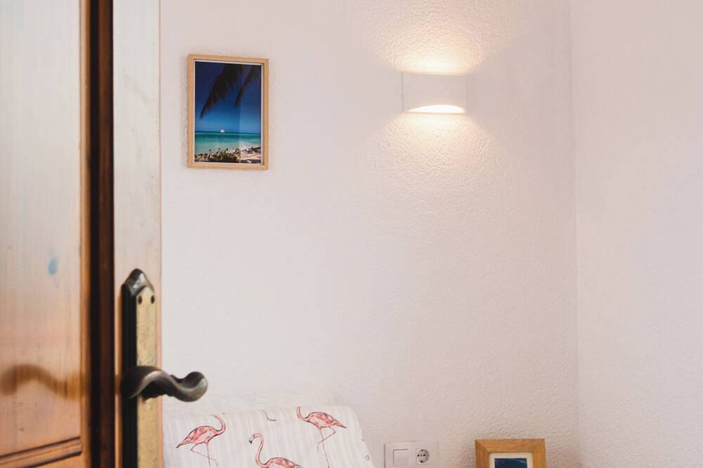 Nestled in the Valencian orange groves, footsteps away from the Mediterean Sea in Oliva, Costa de Valencia