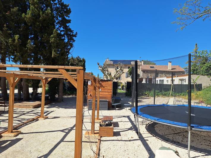 Location de vacances pour 4 personnes, avec terrasse et jardin à Avignon - 4