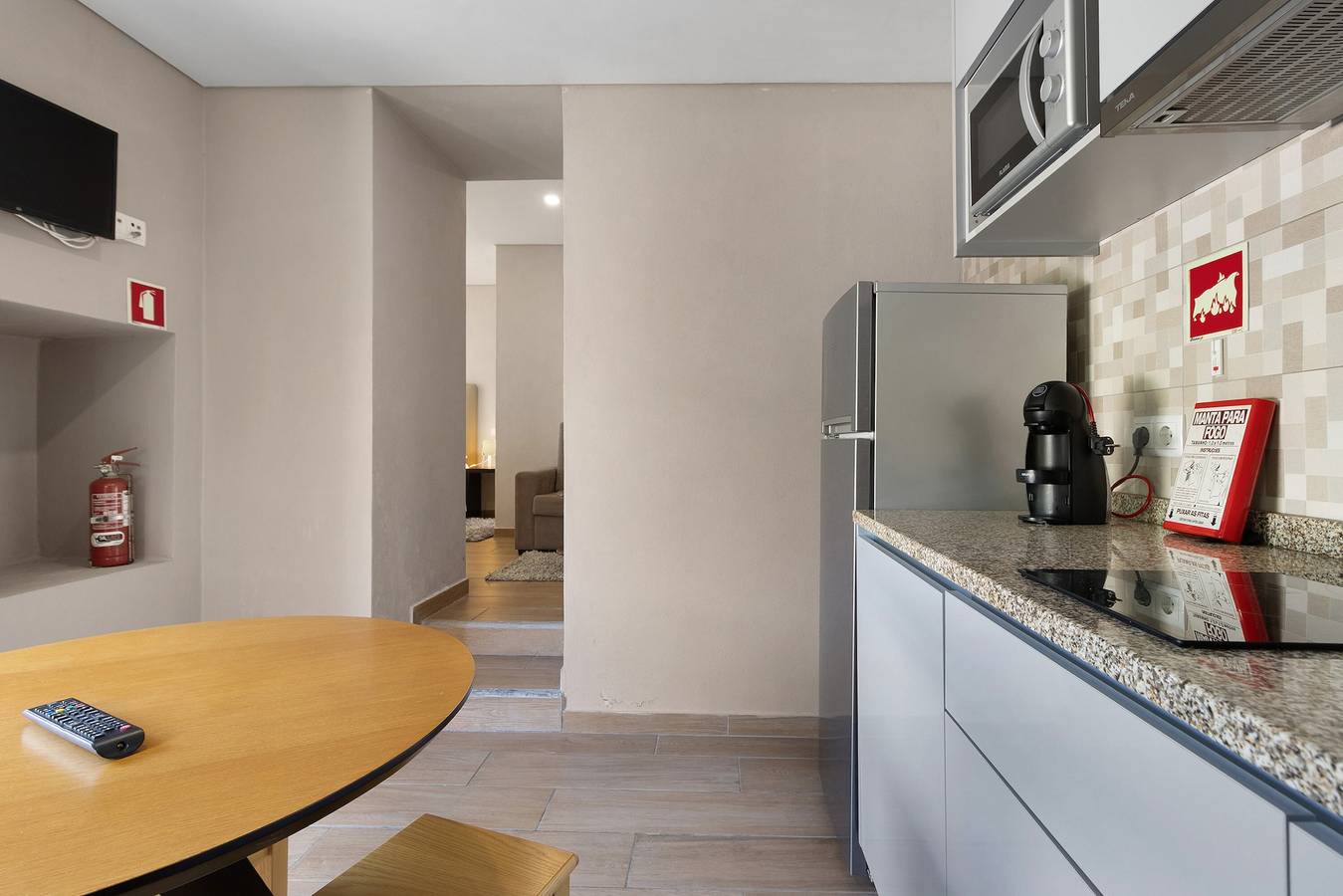 Apartamento inteiro, Apartamento 'D' com vista para a montanha, Wi-Fi e ar condicionado in Vilar da Veiga, Parque Nacional da Peneda-Gerês