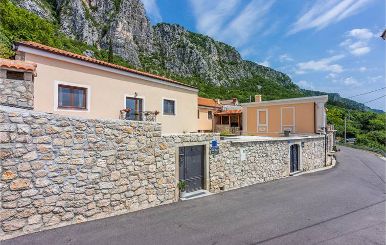 Feriehus for 6 personer, med sauna og terrasse - 1