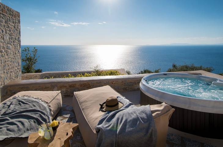 Villa per 3 persone, con piscina e vista oceano nonché balcone in Mani