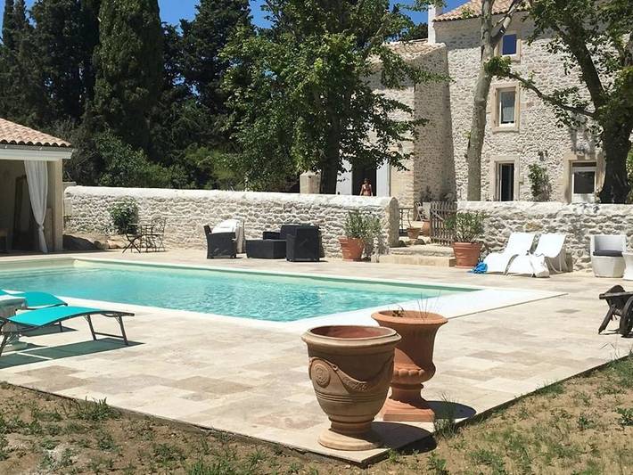 Location de vacances pour 4 personnes, avec piscine ainsi que vue et jardin à Réauville - 4