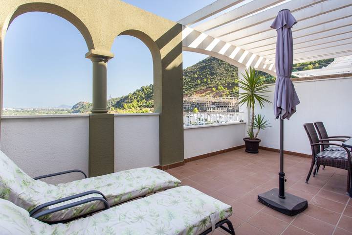 Entire apartment, Apartment 'Casa De Panorama' with Lake View, Wi-Fi and Air Conditioning in Xeresa, Costa de Valencia