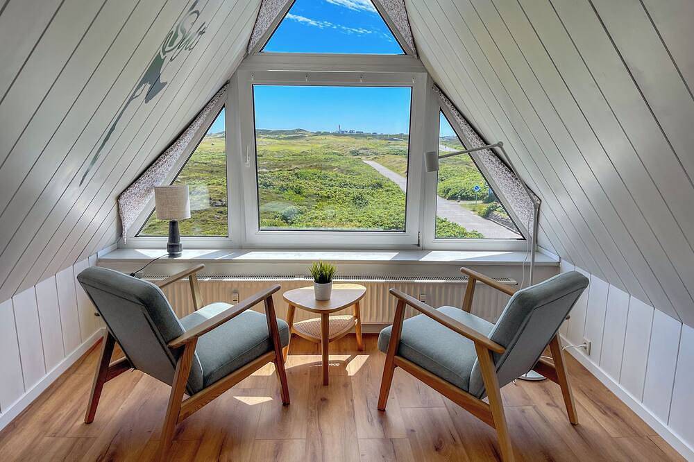 Ganze Wohnung, Gemütliche Ferienwohnung in Hörnum auf Sylt –mit Blick auf den Budersandgolfplat in Hörnum, Sylt