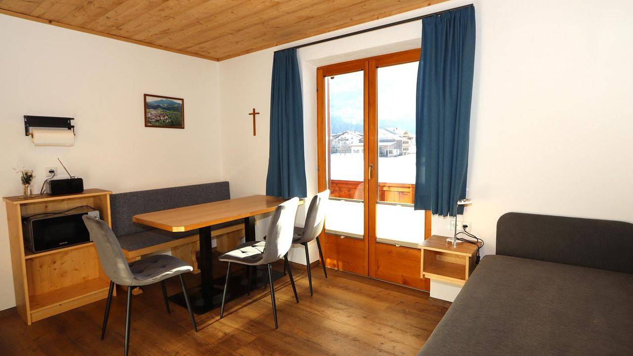 Ganze Ferienwohnung, Ferienwohnung für 5 Personen (50 m²) in Zell am Ziller in Zell am Ziller, Zillertaler Alpen