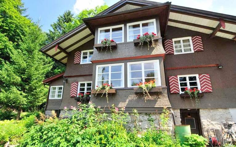 Ferienwohnung für 5 Personen, mit Garten und Ausblick sowie Balkon, mit Haustier in Bad Oberdorf