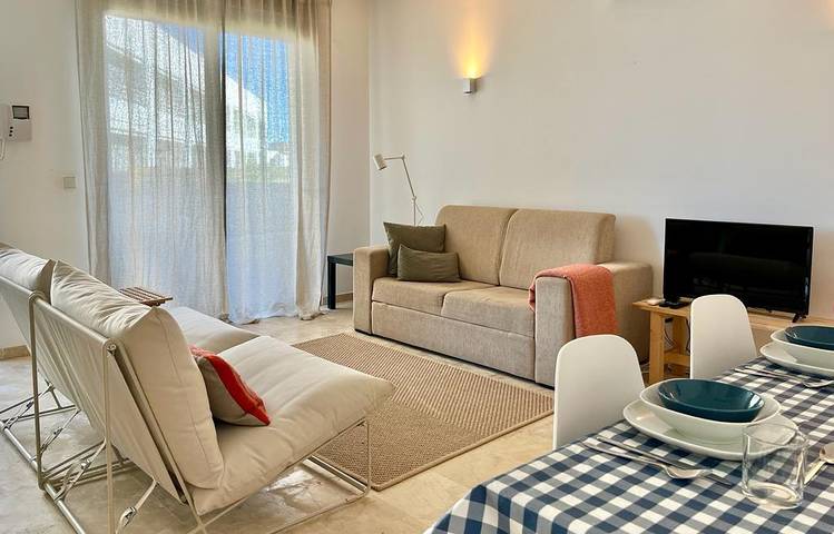 Ferienhaus für 4 Personen, mit Pool und Terrasse sowie Garten, mit Haustier in Tavira