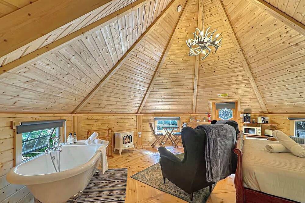 Ganze Wohnung, Birch Lodge at Aos Sí in Highlands
