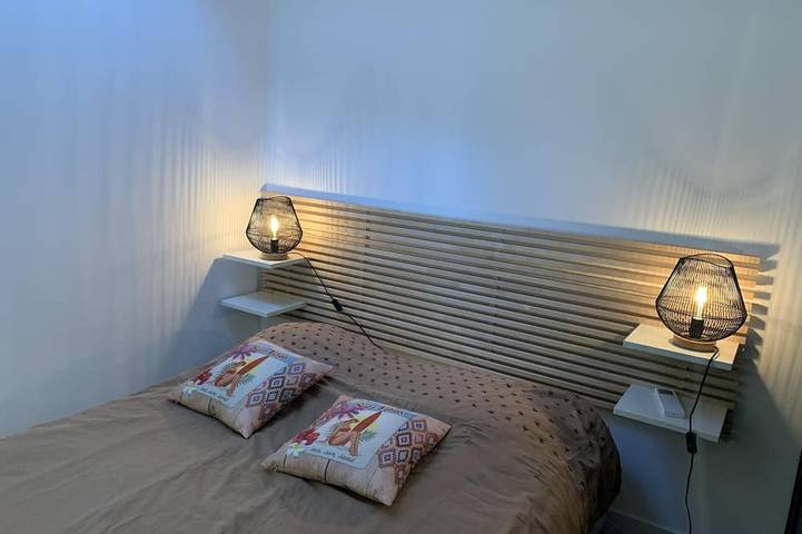 Ganze Wohnung, A little corner of paradise on the Esterel, waterfront, sea view, heated pool in Le Trayas, Saint-Raphaël