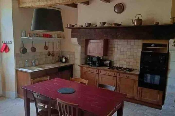 Location de vacances pour 10 personnes, avec piscine et terrasse ainsi que vue et jardin à Lombers - 3