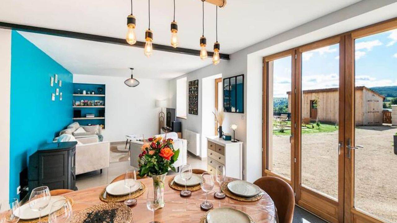 Appartement de vacances entier, Ferienwohnung für 6 Personen (125 m²) in Antrenas in Antrenas, Région de Mende