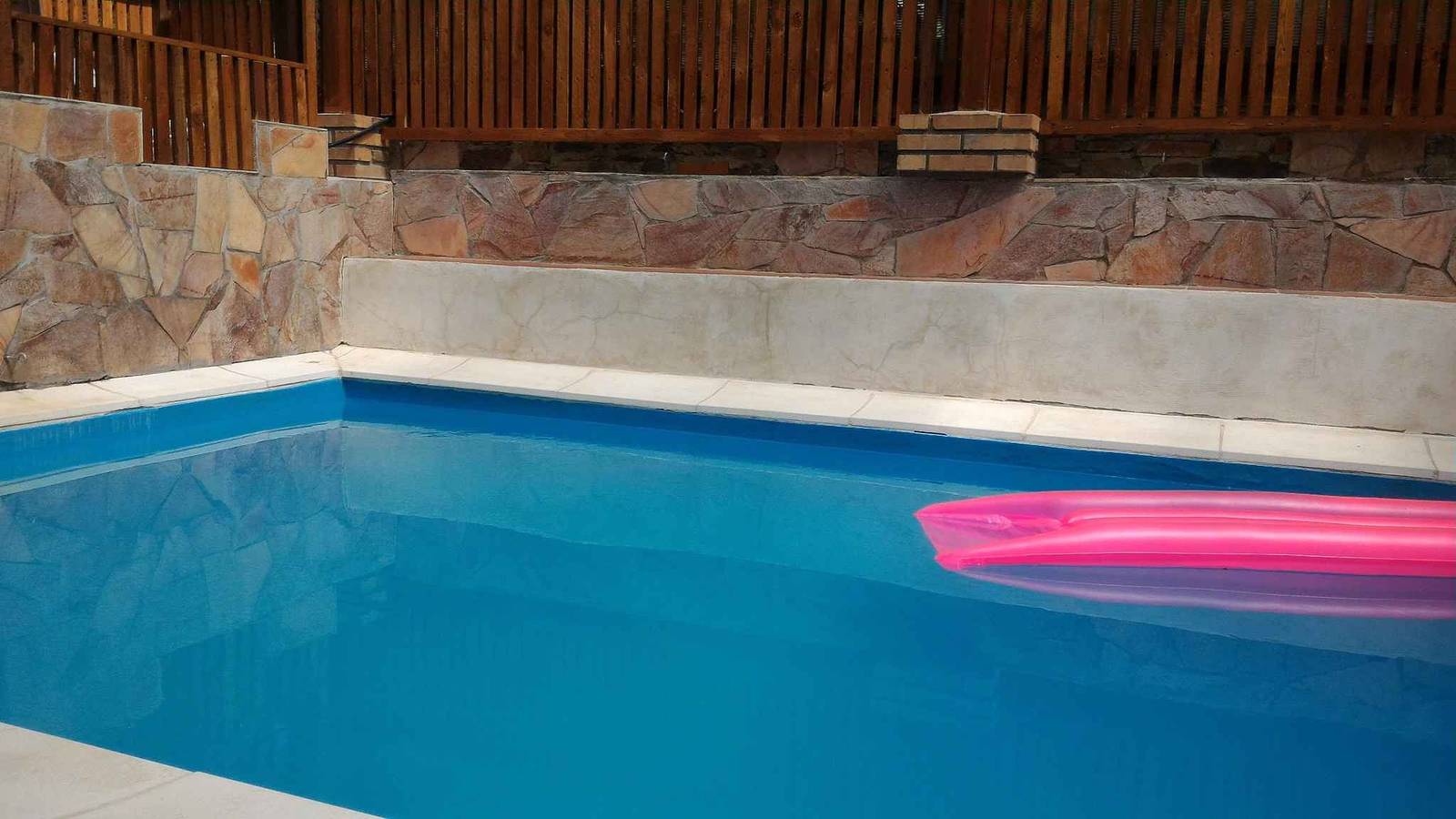 Monolocale intero, Monolocale con piscina  in Gioiosa Marea, Provincia di Messina