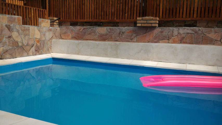 Ganzes Studio, Studio mit Pool in Gioiosa Marea, Messina Provinz