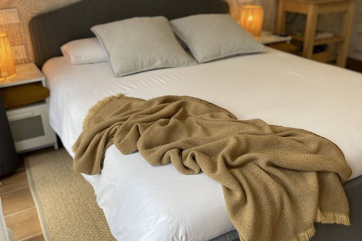 Ganze Wohnung, Quiet and romantic apartment in Cuarte de Huerva, Saragossa Provinz