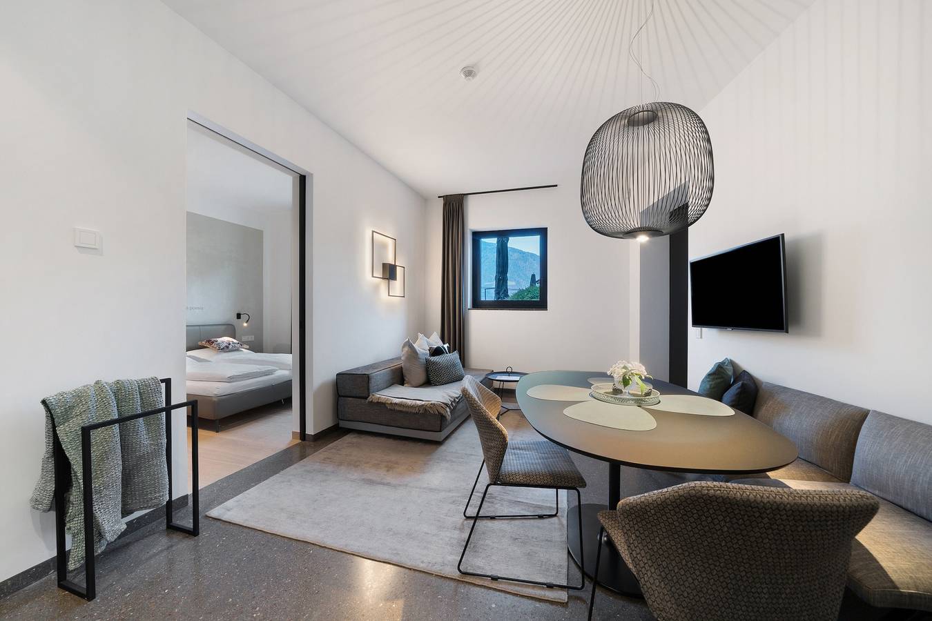 Appartement entier, Appartement Pratenberg Exclusive Privat Lounge avec vue montagne, sauna & piscine rooftop in Merano, Alpes de Sarntal