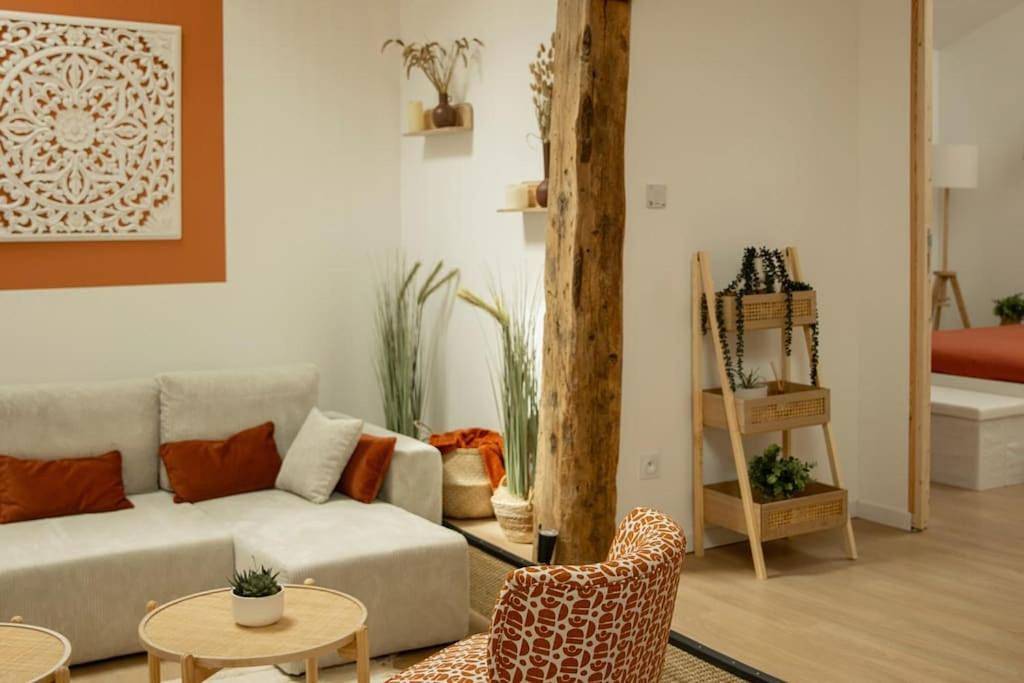 Appartement entier, Two-Bedroom Apartment in Warcq, Ardennes