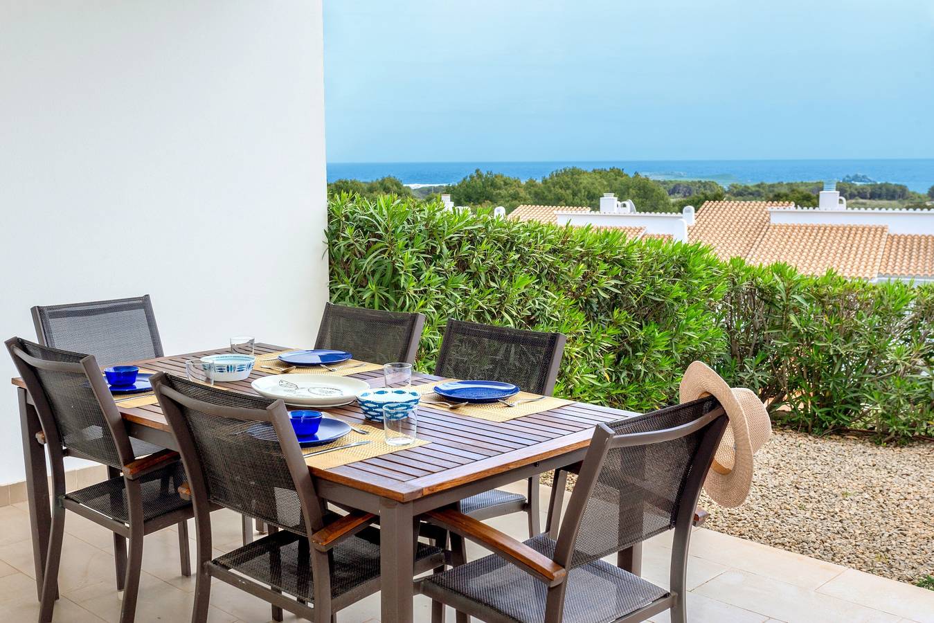 Ganze Wohnung, Ferienwohnung 'Vista Faváritx' mit Gemeinschaftspool, Wlan und Klimaanlage in Coves Noves, Es Mercadal