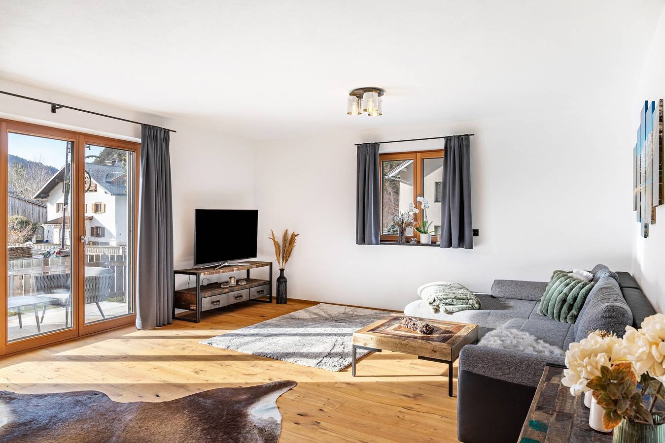 Ganze Wohnung, Apartment 'Luisa' mit Bergblick, privater Terrasse und Wlan in Scharnitz, Arnspitzgruppe