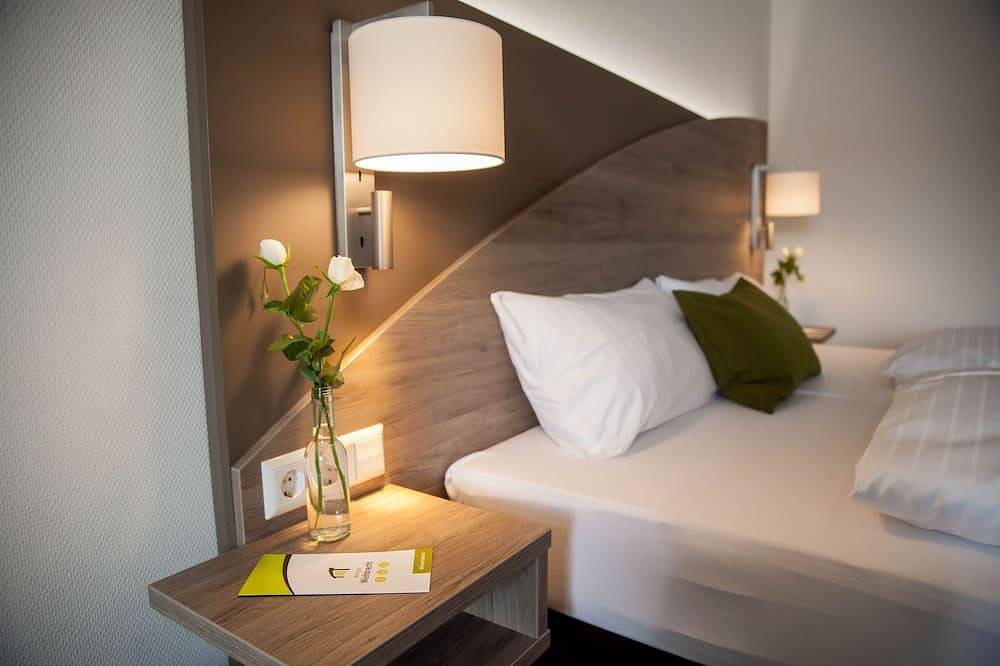 Doppelzimmer - Wein & Bett Weihbrecht in Bretzfeld, Hohenlohe