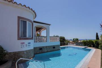 Villa in Alaior Municipality, Coast of Menorca für 6 