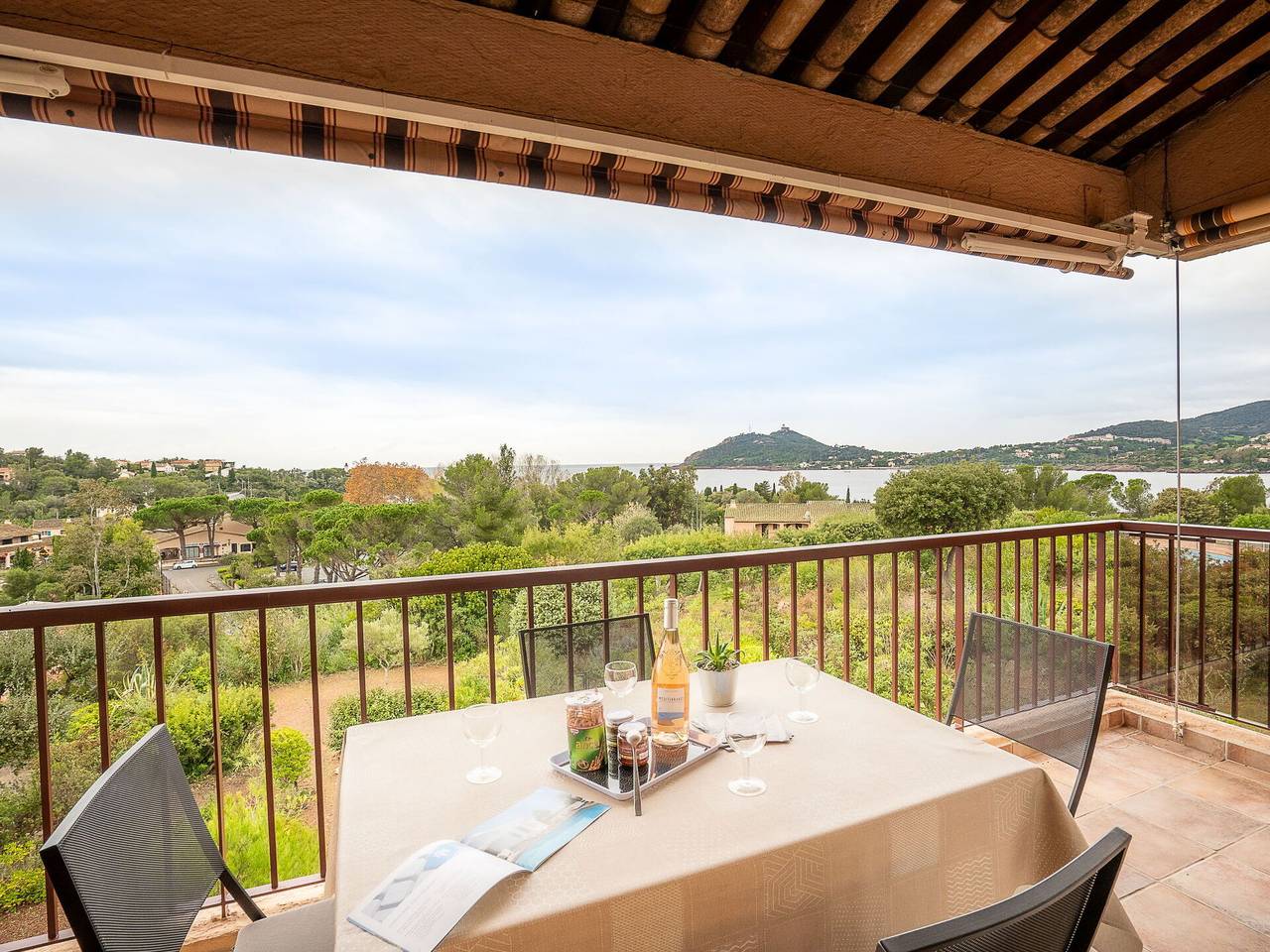 Apartamento entero, Agay Plage - Agay Plage 100.1 in Agay, Saint-Raphaël (Var)