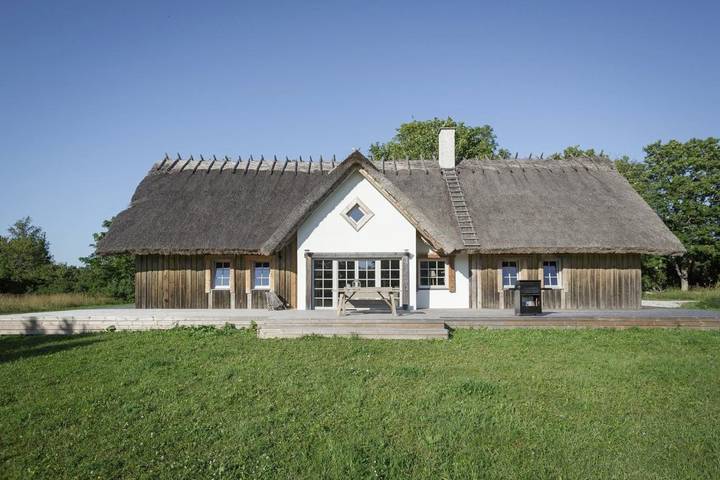 Ferienhaus für 10 Personen, mit Terrasse und Garten sowie Sauna und Ausblick in Estland