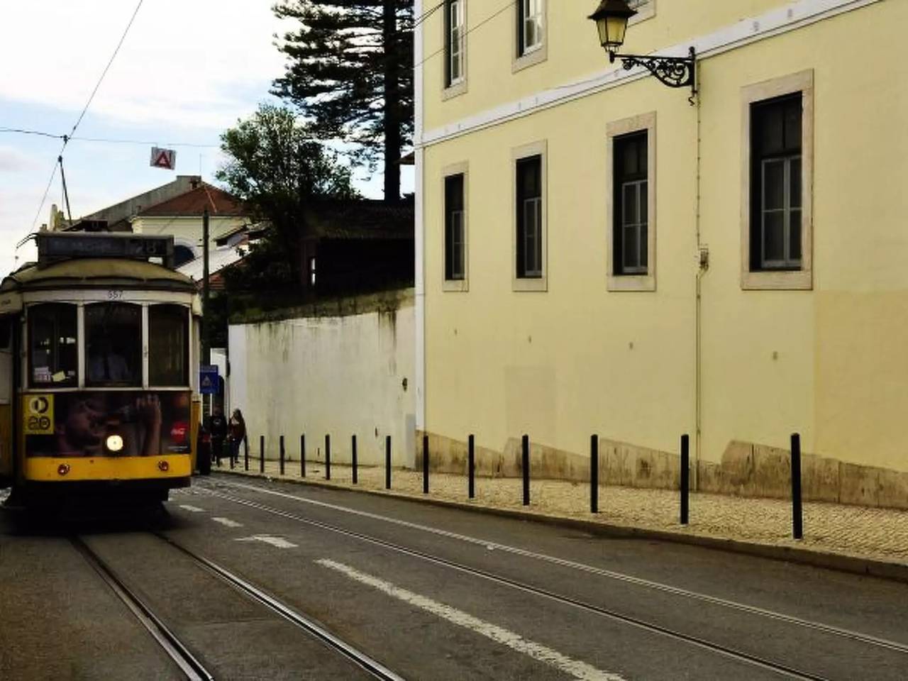 Ganze Wohnung, 1 Ausstellung 3 Personen in Sé, Santa Maria Maior