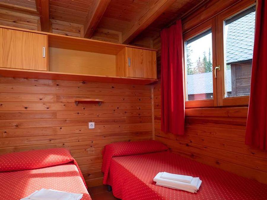 Morillo de Tou - Pueblo Recuperado - Centro de Vacaciones - Chalet 4 persons - Ecobungalow Escuaín - 2 Bedrooms in Morillo de Tou, Aínsa