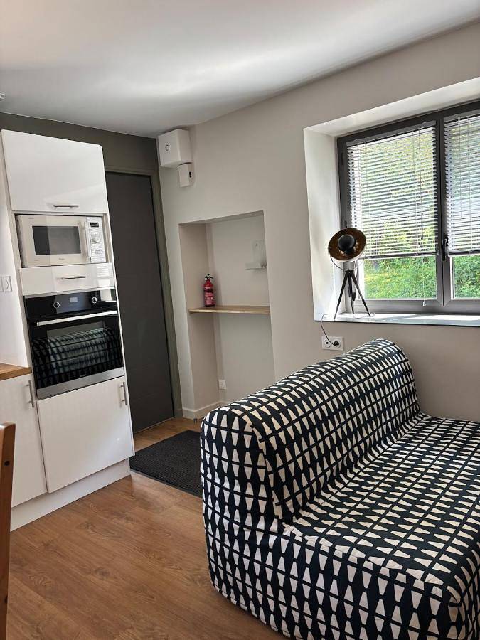 Location de vacances pour 4 personnes, avec Terrasse ainsi que Jardin et Vue à Beaucouzé