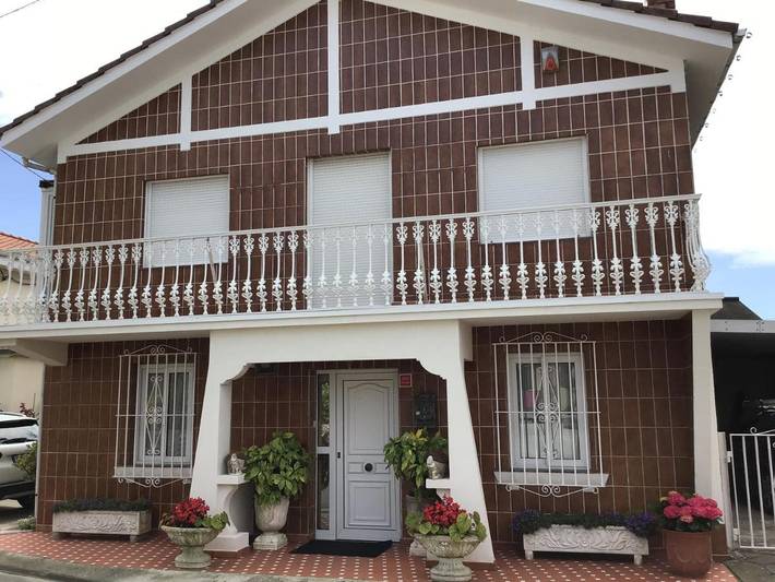 Casa de vacaciones para 10 personas, con vistas y jardín - 1