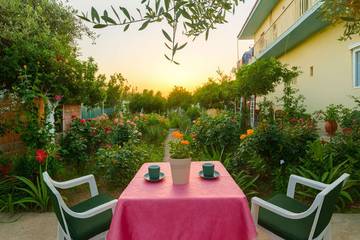 Camping per 2 Persone in Calamata, Messenischer Golf, Foto 4