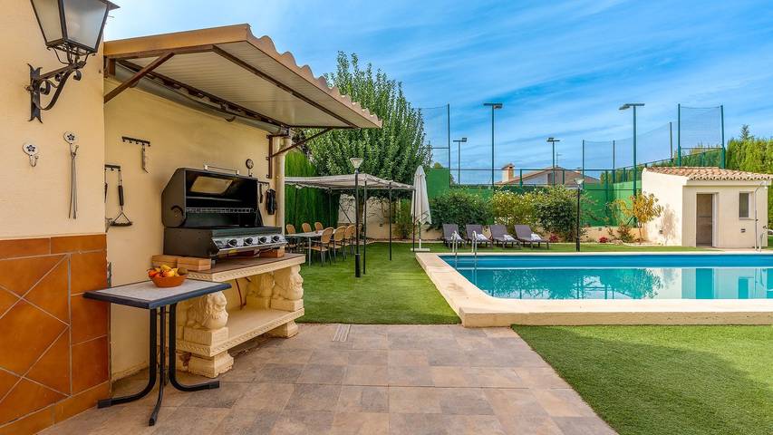 Chalet para 14 personas, con piscina y balcón/terraza en Vega de Granada - 4