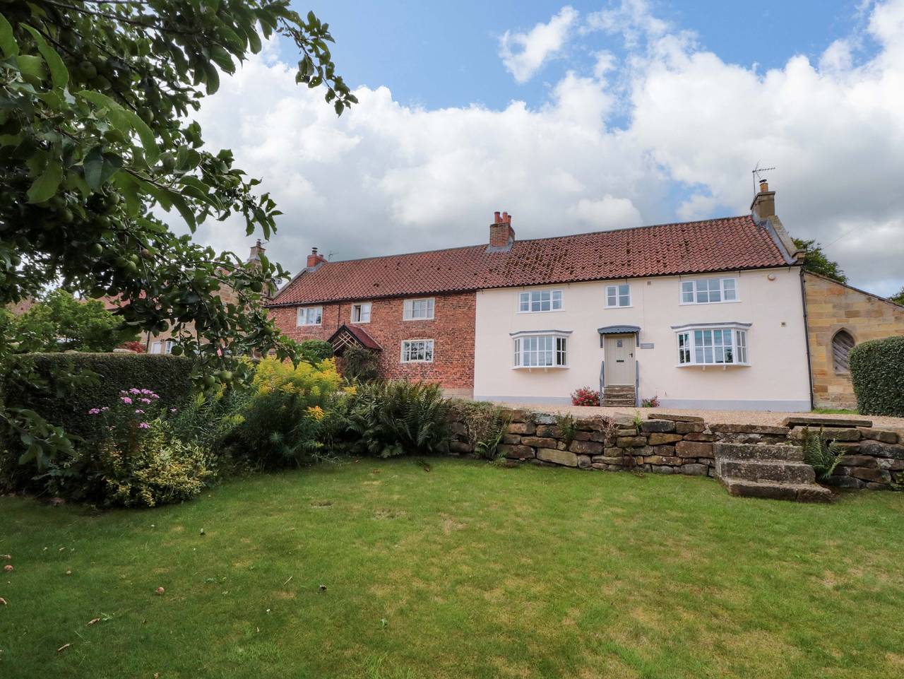 Weavers Cottage in North York Moors National Park