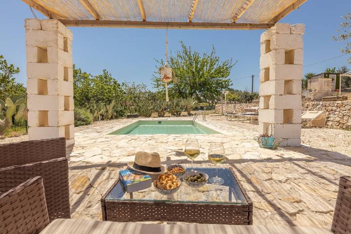 Trullo für 5 Personen, mit Balkon/Terrasse in Ostuni - 3