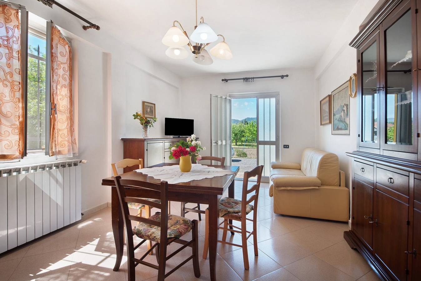 Appartamento intero, Appartamento 'Da Dri´' con terrazza privata, giardino privato e balcone in Brugnato, Parco Naturale Regionale di Montemarcello-Magra-Vara