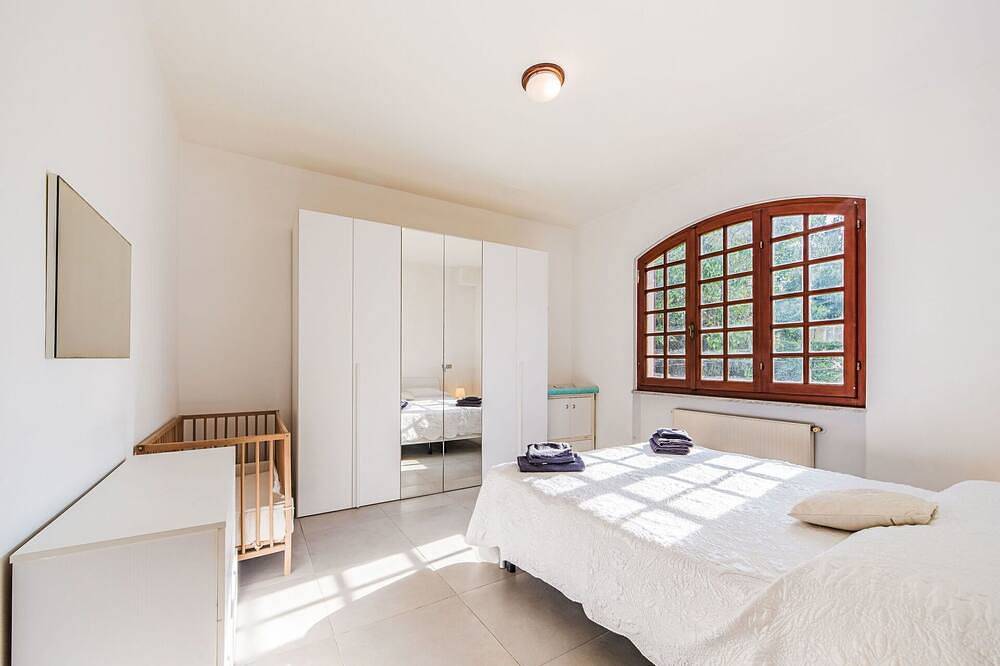 Ganze Wohnung, Herrliche Wohnung für 4 Leute mit  W-Lan und Tv in Marina di Massa, Massa