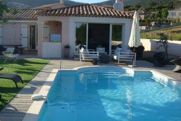 Villa pour 8 personnes, avec jardin, animaux acceptés à Cavalaire-sur-Mer