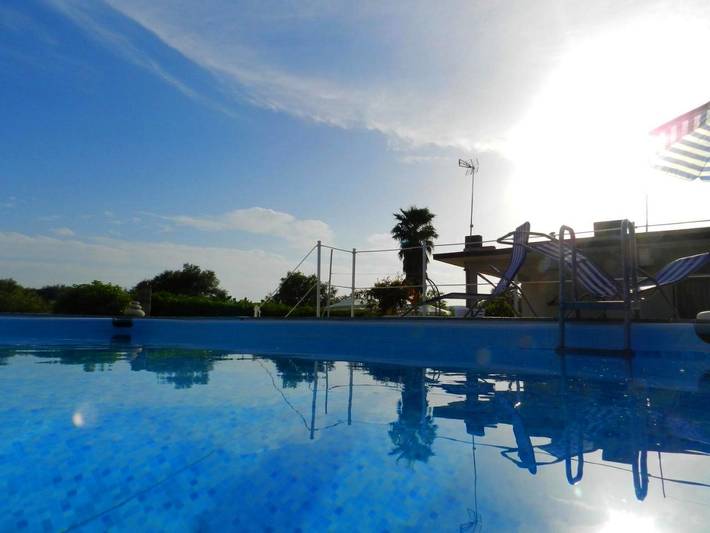 Villa per 8 persone, con Terrazza e Giardino nonché Piscina e Panorama a Floridia