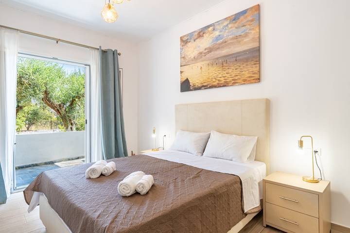 Appartement de vacances pour 4 personnes, avec balcon et jardin à Corfou