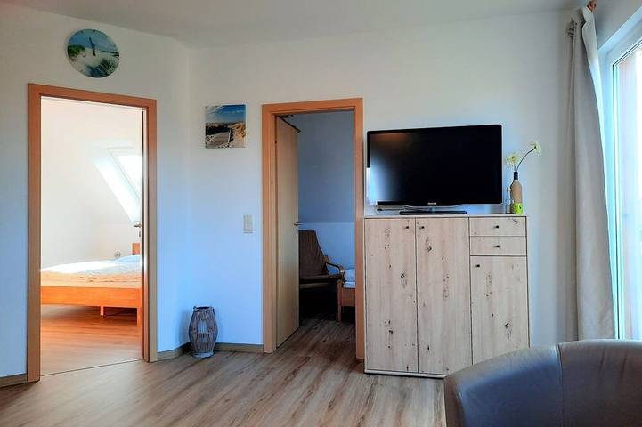 Ferienwohnung für 5 Personen, mit Balkon und Garten in Mölschow - 2
