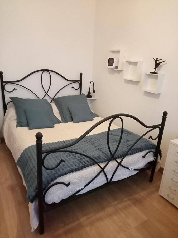 Gîte pour 7 personnes, avec balcon, animaux acceptés à Millas - 3