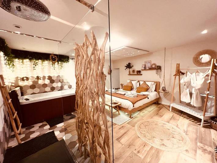 Location de vacances pour 2 personnes, avec jacuzzi et terrasse à La Guérinière - 2